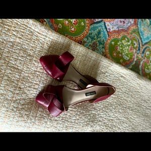 Nine West red Dorsey flats